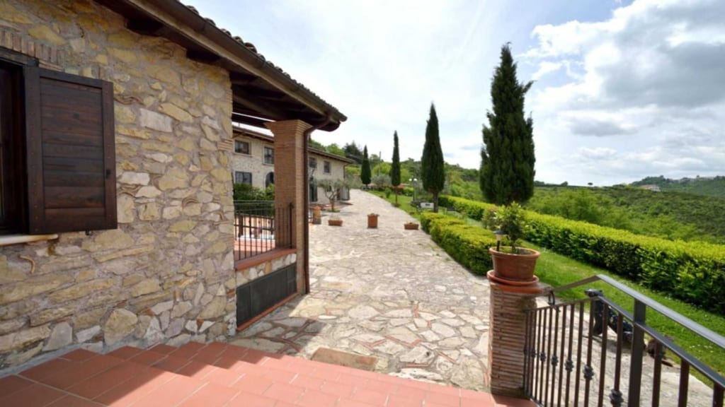Castel San Pietro Romano Pane Amore E Fantasia